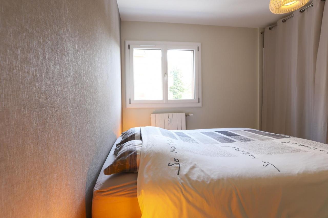 Azur Bleu 4 Etoiles Annecy Centre-Ville Et Lac Lumineux Екстер'єр фото